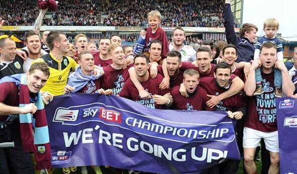 半场战报：米兰0-0拉齐奥，迈尼昂献神扑，红黑军团0射正（半场速递：米兰0-0拉齐奥，迈尼昂神扑救险，红黑军团上半场0射正）