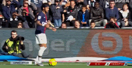 英超焦点战：利物浦主场迎战阿森纳,