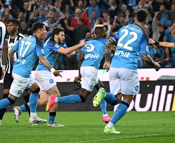 德利赫特：没想到上个月没被荷兰征召；我现在感觉状态非常好（德利赫特：对上月无缘荷兰队感到意外，目前自评状态极佳）