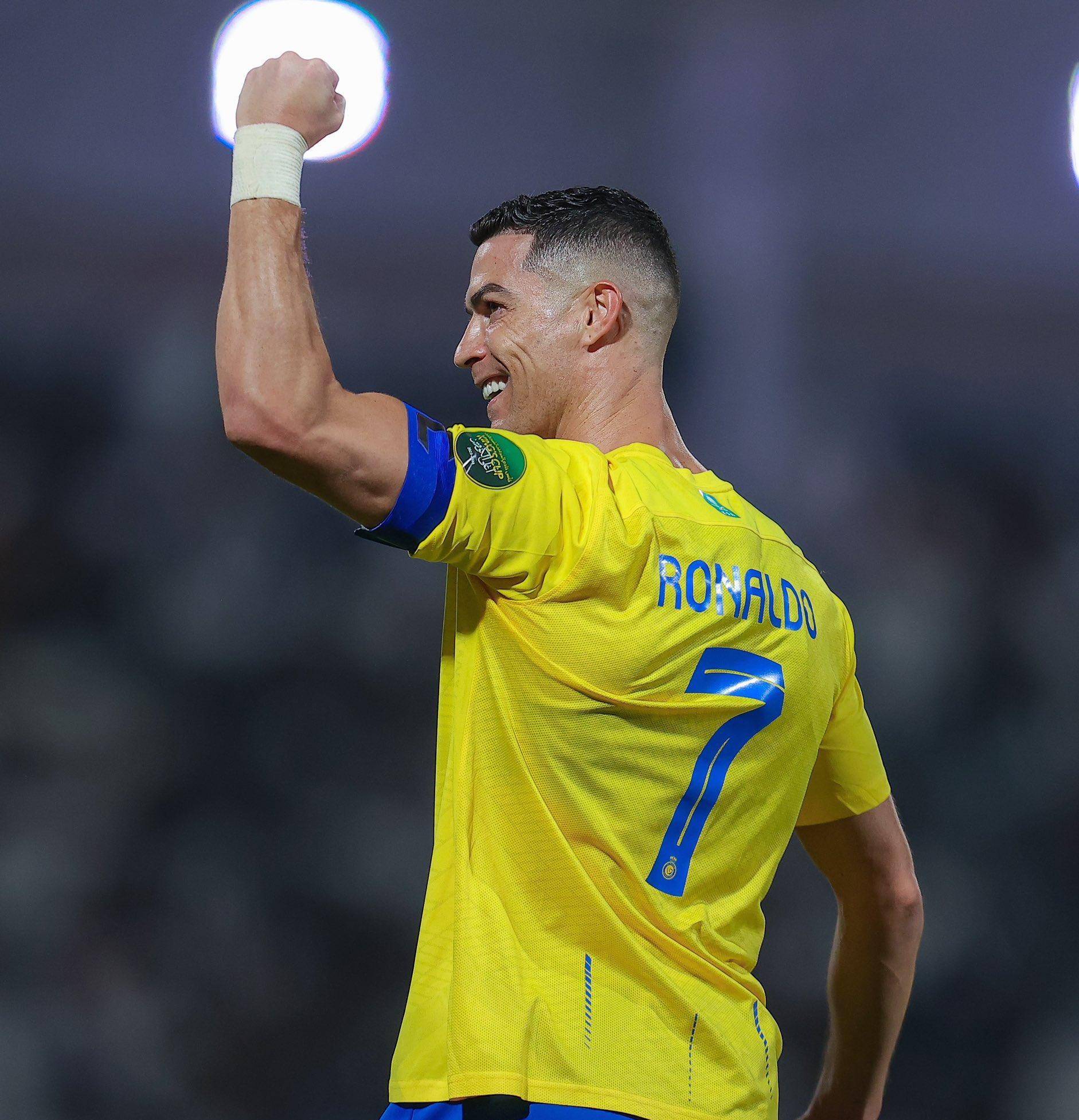 英媒：意甲俱乐部在关注拉斯金，热刺和狼队也对其感兴趣（英媒：拉斯金获意甲多队关注，热刺与狼队亦有意）