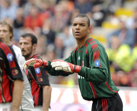 齐沃：种种困难让我们在赢球后更高兴；今天的劳塔罗值得拥抱（齐沃：历经重重困难，胜利更甜；今夜的劳塔罗值得一个拥抱）