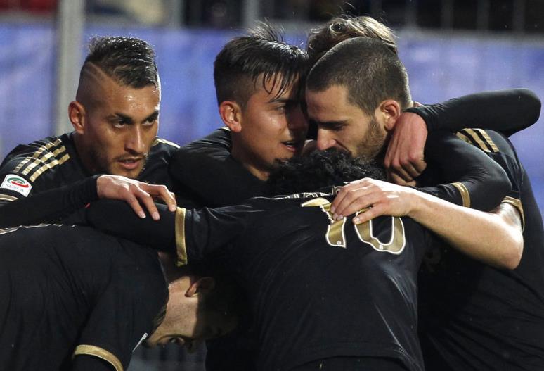 意甲11月最佳球员候选：迈尼昂、劳塔罗、瓦尔迪入选（意甲11月最佳球员提名出炉：迈尼昂、劳塔罗、瓦尔迪在列）