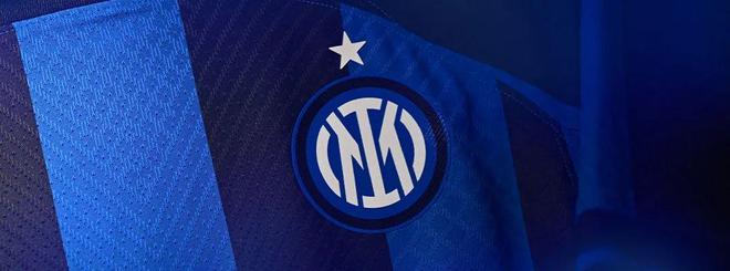 下半场爆发！约翰逊全场18中9，得到29分12板12助（下半场发力！约翰逊18投9中砍下29+12+12）