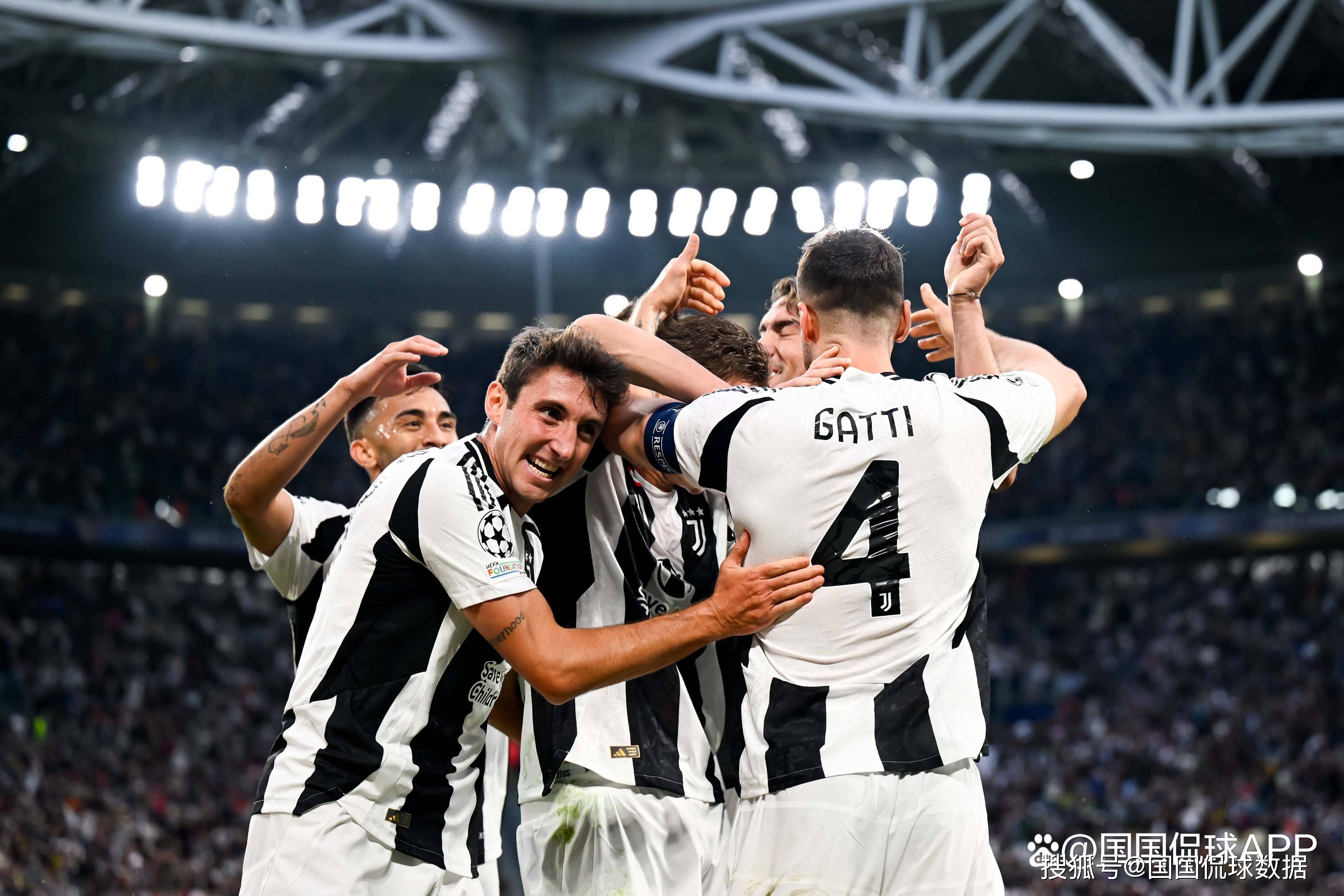 德转：王上源与河南队续约一年，新合同至2026年底（德转：王上源续约河南一年，合同延至2026年底）