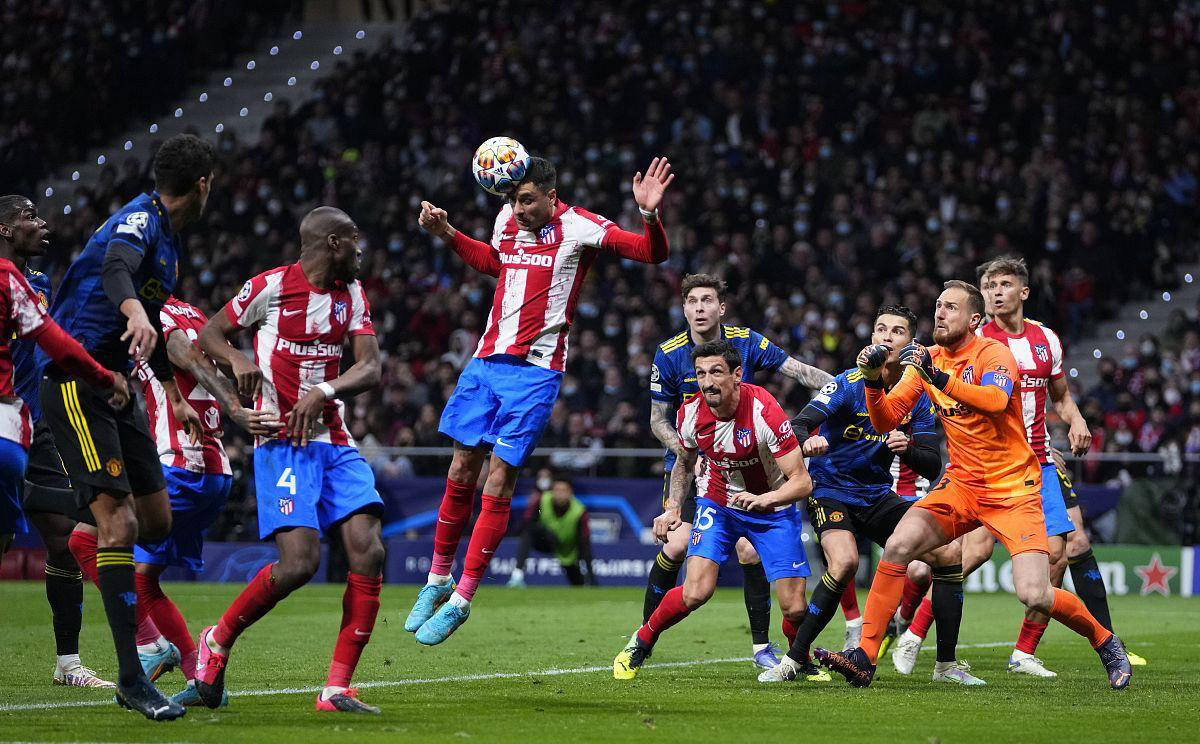 每体：平图斯的职责已被削减，但伤病问题让皇马开始怀念他（每体：尽管平图斯职责缩水，伤病潮令皇马开始怀念他）