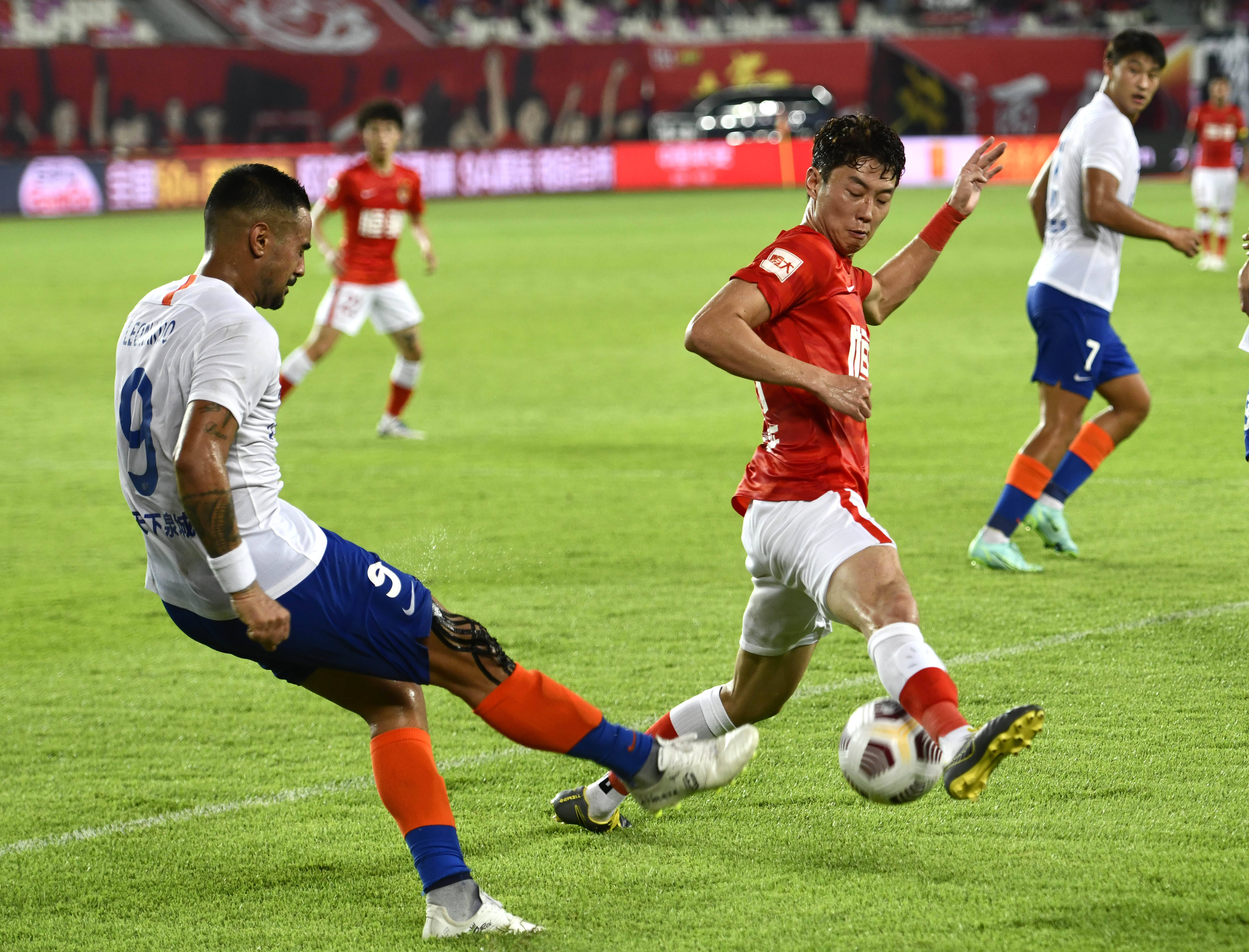 斯洛特：索博无缘世界杯？他在红军经历过失望了，他会没事的（斯洛特谈索博或缺席世界杯：在红军已历经挫折，他会没事的）