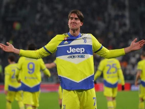 森林欧联杯名单：新援麦卡蒂、恩多耶在列，队史标王哈钦森未入选（森林公布欧联杯大名单：新援麦卡蒂、恩多耶入围，队史最贵引援哈钦森落选）